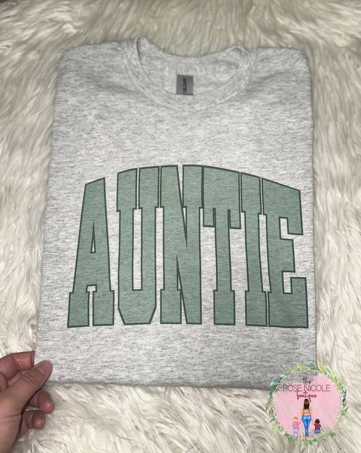 Auntie